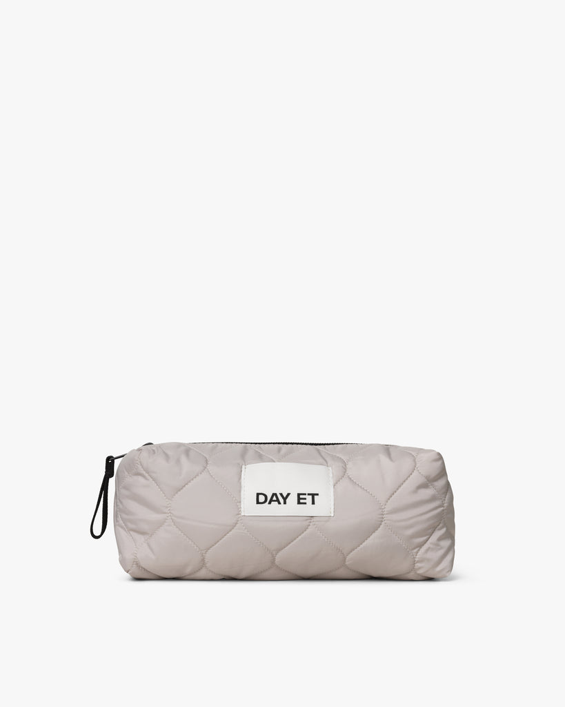 Day Gweneth RE-Q Dash Drawing