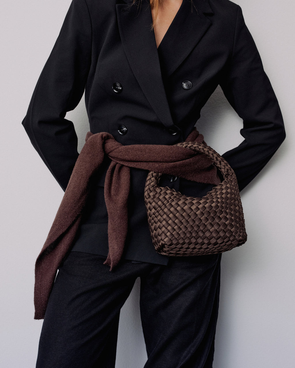 Small Hand-Braided Neoprene Crossbody Håndveske