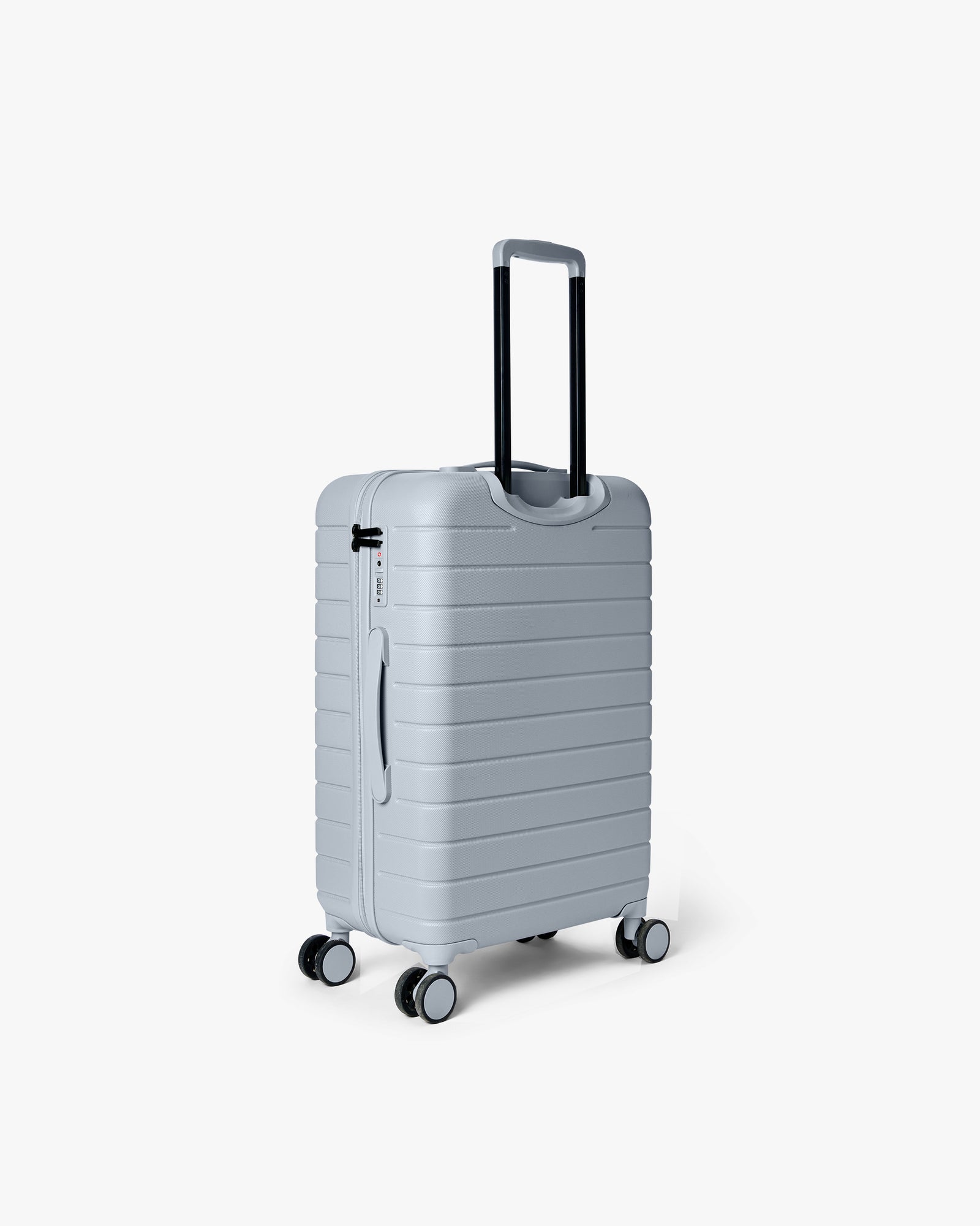 Medium 24" Tonal Logo Check-In Koffert