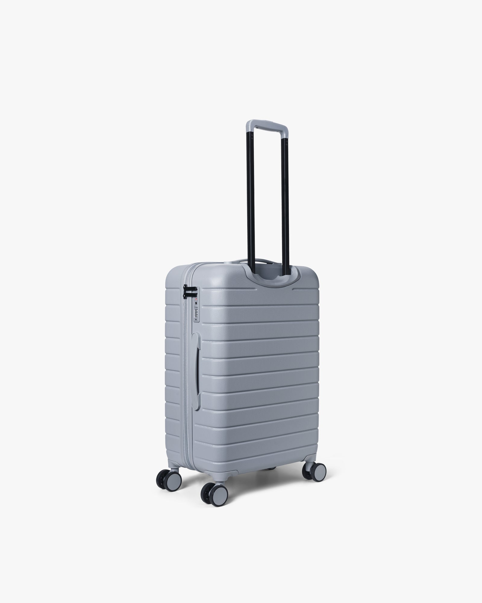 Medium 24" Tonal Logo Check-In Koffert