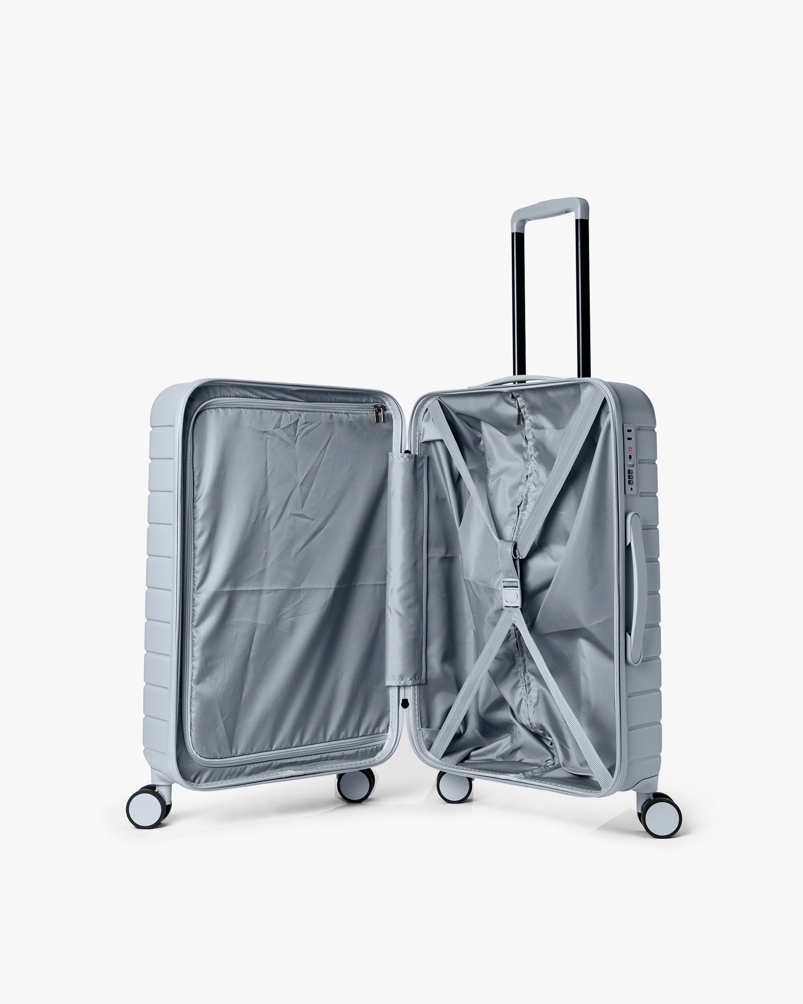Medium 24" Tonal Logo Check-In Koffert